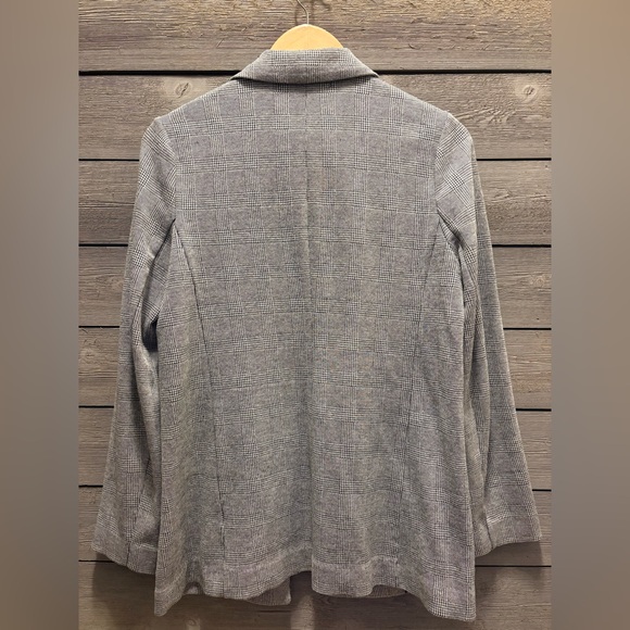 Forever 21 Black and White Plaid Blazer - Picture 2 of 4